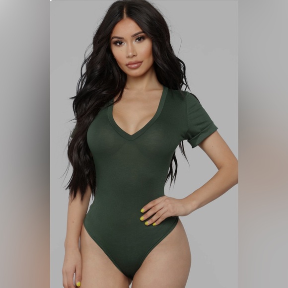 Fashion nova bodysuit - Picture 4 of 4